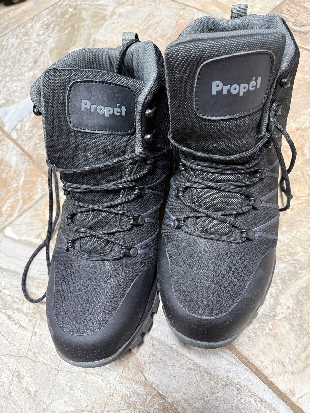 Men's Black Hiking Boots propet